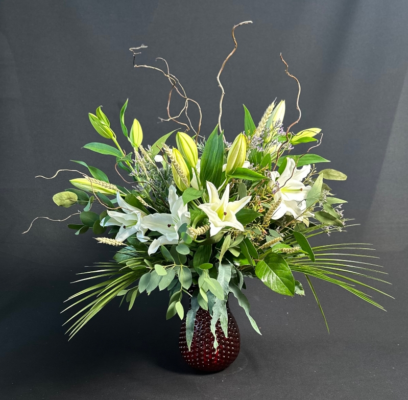 Stunning all white lily vase