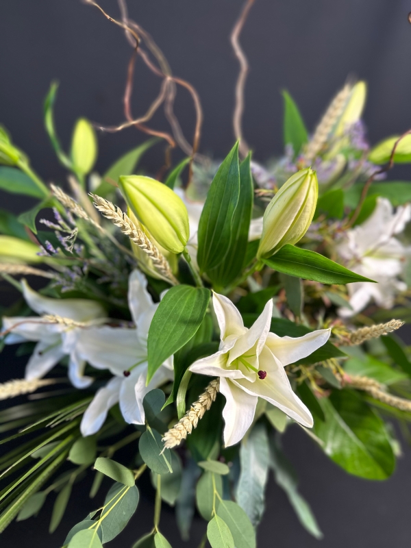 Stunning all white lily vase