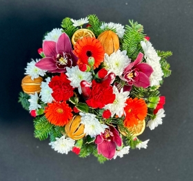 Festive Frost, a beautiful elegant gift, smells great!!